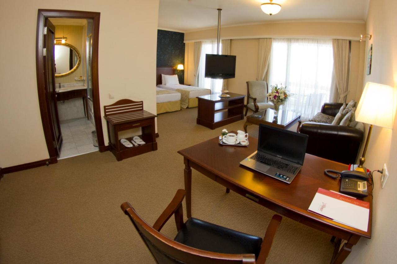 Hotel Monec Ankara Buitenkant foto