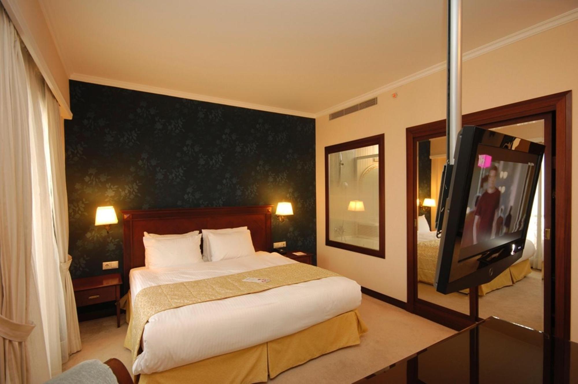 Hotel Monec Ankara Buitenkant foto